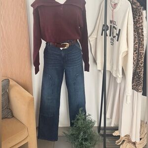 High-Rise Straight Jeans with Carpenter Details from Time and Tru - NWT sz10